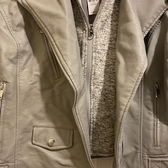 Super cute Moto jacket with hood by NYC& company - Picture 4 of 8